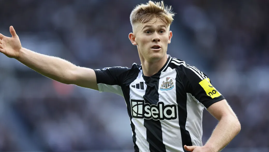 How Hall Fits into Howe's Vision