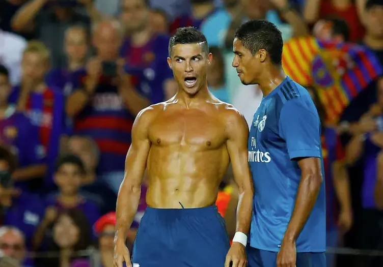 A Dominant Display in Valencia